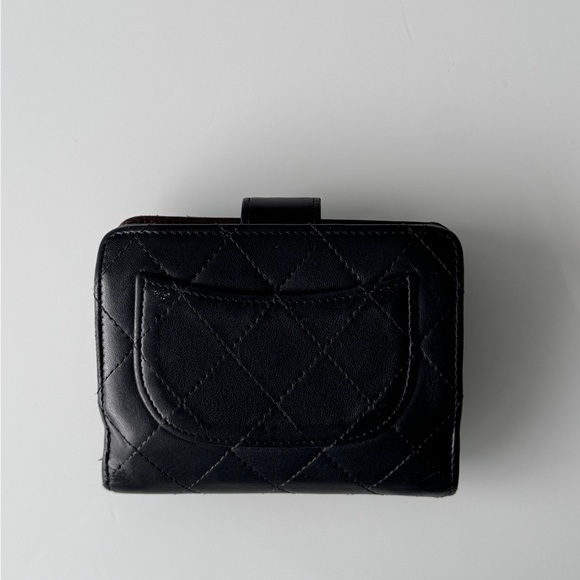 Authentic Vintage Chanel Small French Wallet - Picture 3 of 15